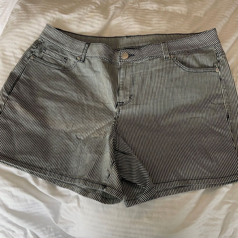 Venezia Striped Shorts